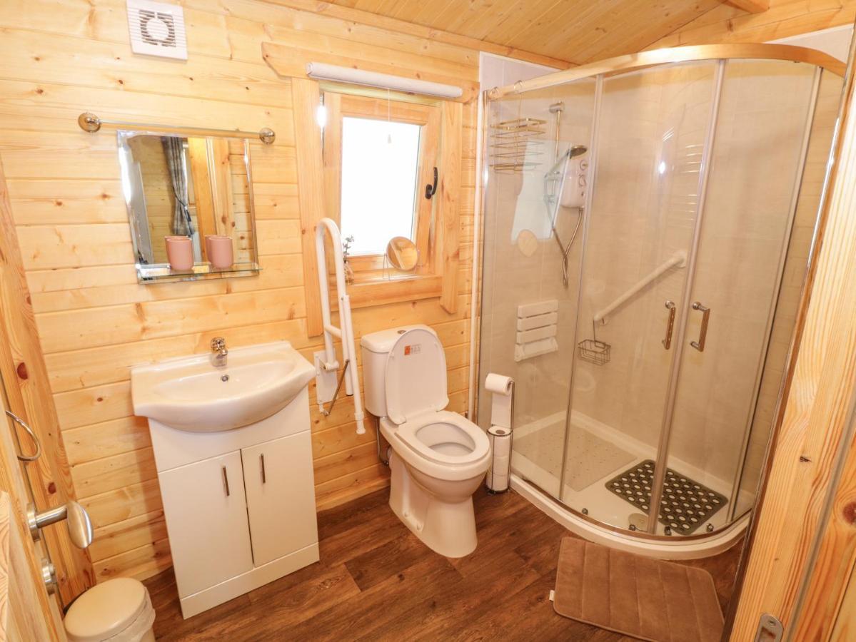 Port Heron Lodge 애슬론 외부 사진